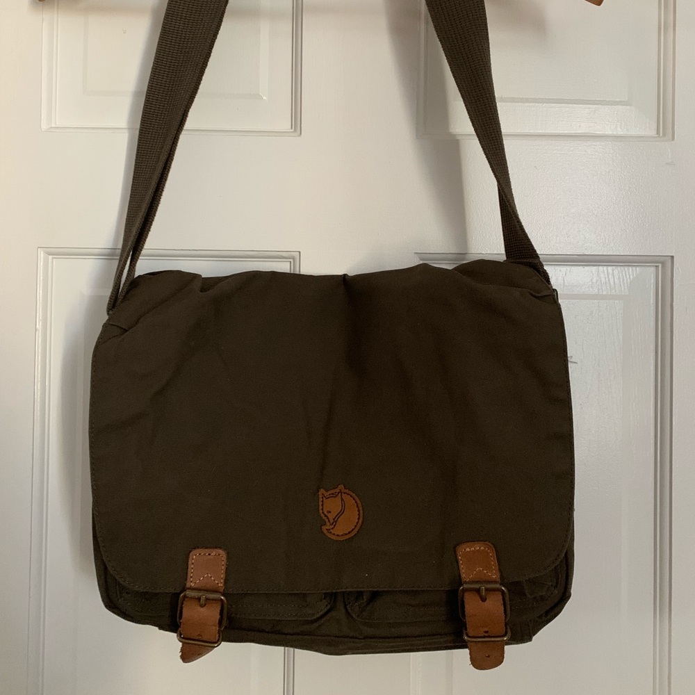 Fjällräven Övik Shoulder Bag